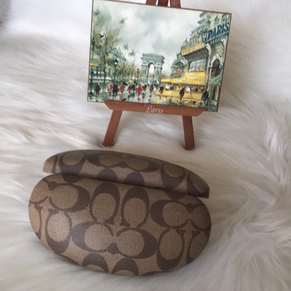 COACH sunglasses case - Picture 3 of 3